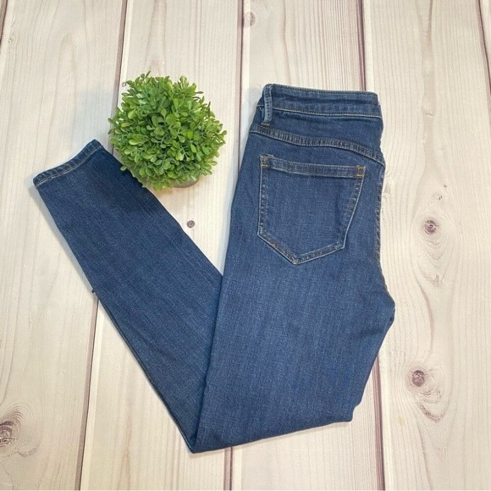 Free People Button Fly Skinny Jeans Size 26